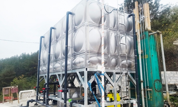 樂業(yè)40噸一體式浸沒式超濾設備